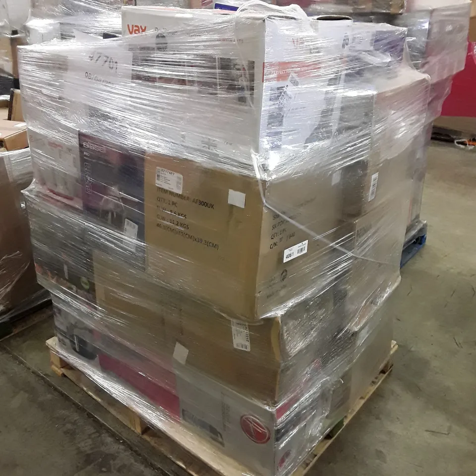 PALLET OF APPROXIMATELY 21 UNPROCESSED RAW RETURN HOUSEHOLD AND ELECTRICAL GOODS TO INCLUDE;