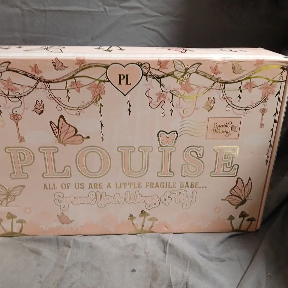 SEALED PLOUISE PINK MYSTERY GIFT BOX