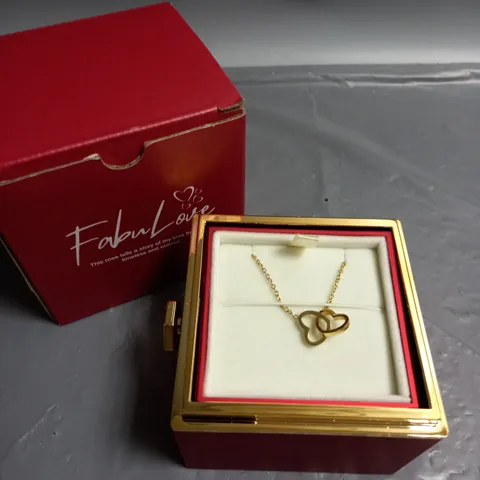 BOXED FABULOVE ROSE AND NECKLACE SET