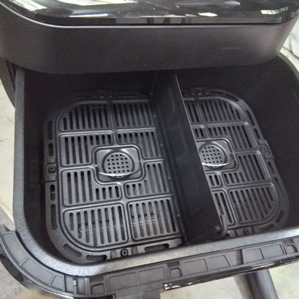 INSTANT VORTEX 8 IN 1 DUAL AIR FRYER 7.6L 