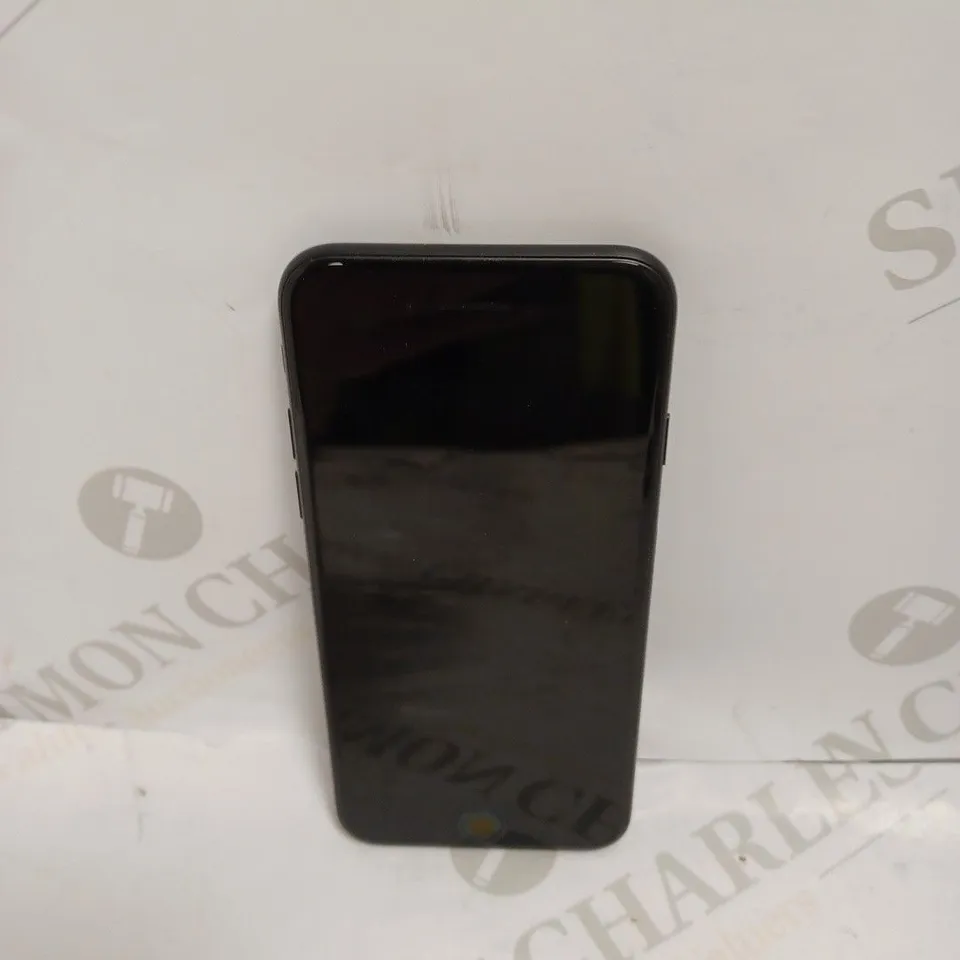 APPLE IPHONE 7 (A1778) - BLACK