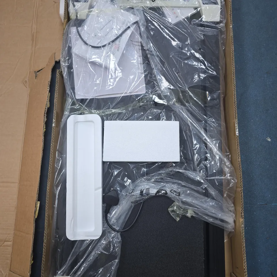 DUAL-SIDED TREADMILL WITH MASSAGE FUNCTION
