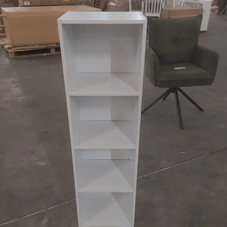 4 CUBE WHITE UNIT COLOUR: WHITE