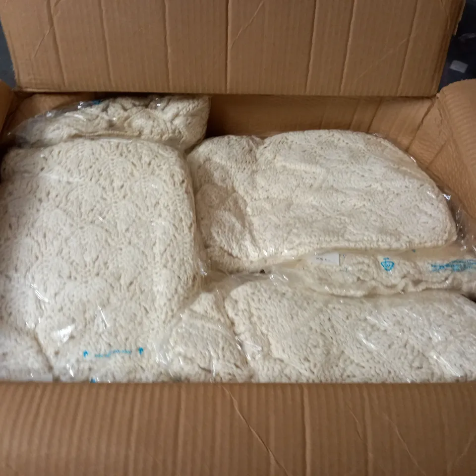 LOT OF APPROXIMATELY 20 CREAM V-NECK JUMPERS - SIZE 2