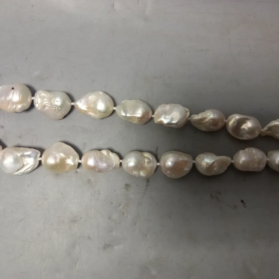 UNBRANDED FRESH WATER BAROQUE PEARL NECKLACE