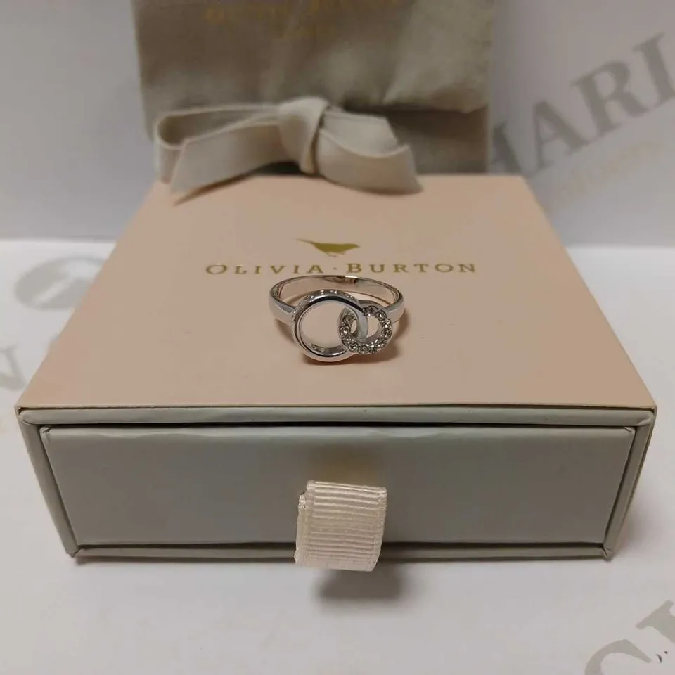 OLIVIA BURTON CLASSIC INTERLINKING CIRCLES SILVER RING