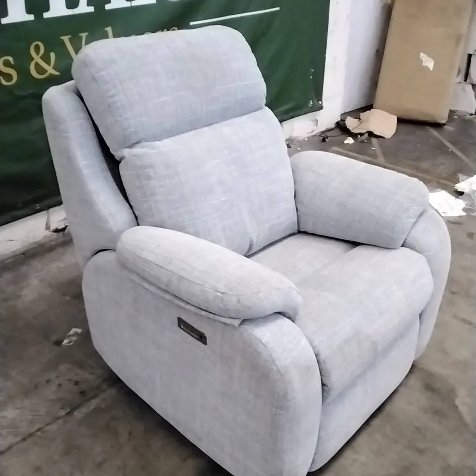 QUALITY BRITISH DESIGNED & MANUFACTURED G PLAN KINGSBURY POWER RECLINER CHAIR BEACH DUCK EGG FABRIC