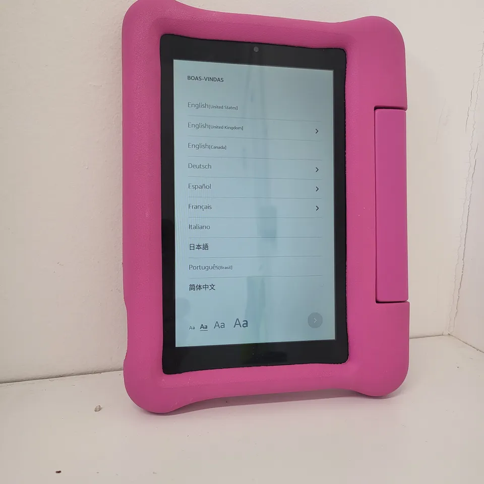 AMAZON FIRE MODEL M8S26G WITH PINK KID SAFE CASE