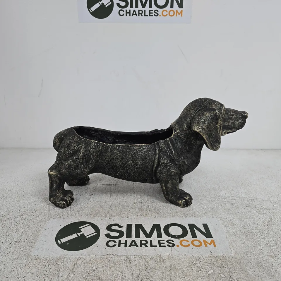 DACHSHUND GARDEN PLANTER ORNAMENT – HOLLOW BODY