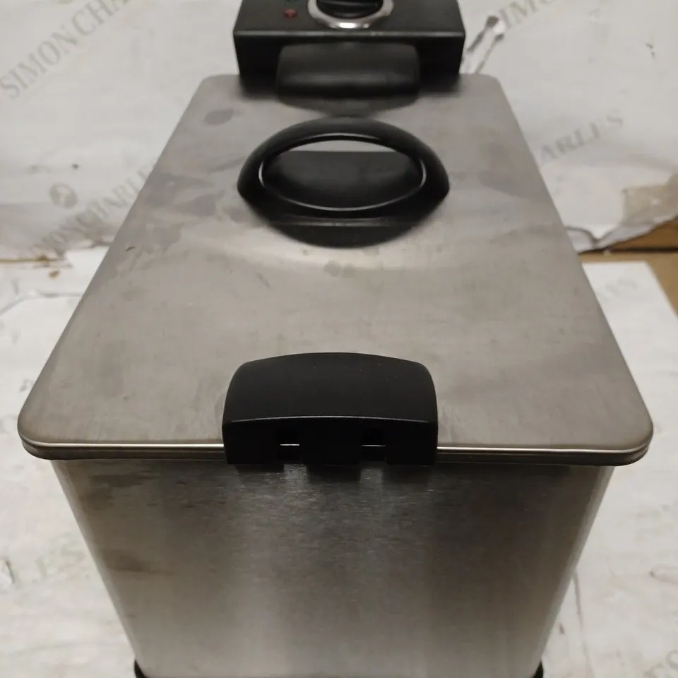 RUSSELL HOBBS 19771 DEEP FAT FRYER, STAINLESS STEEL