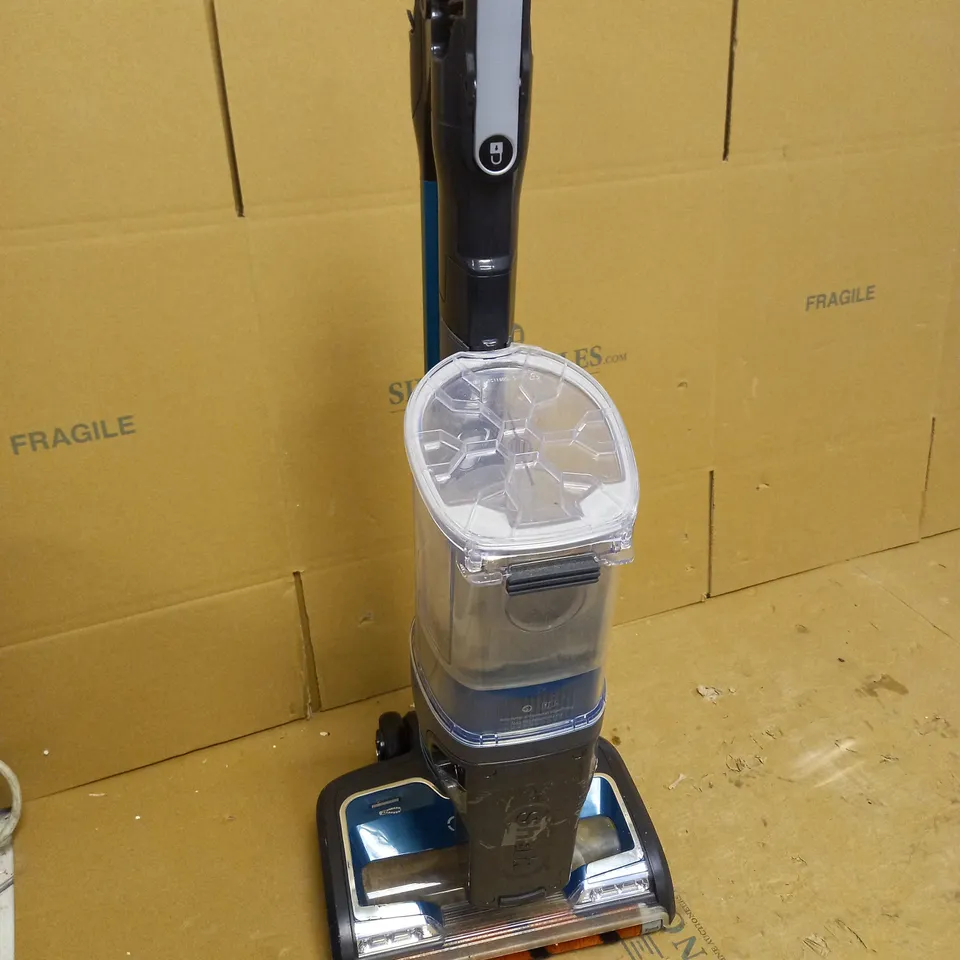 SHARK CORDLESS STICK VACUUM CLEANER