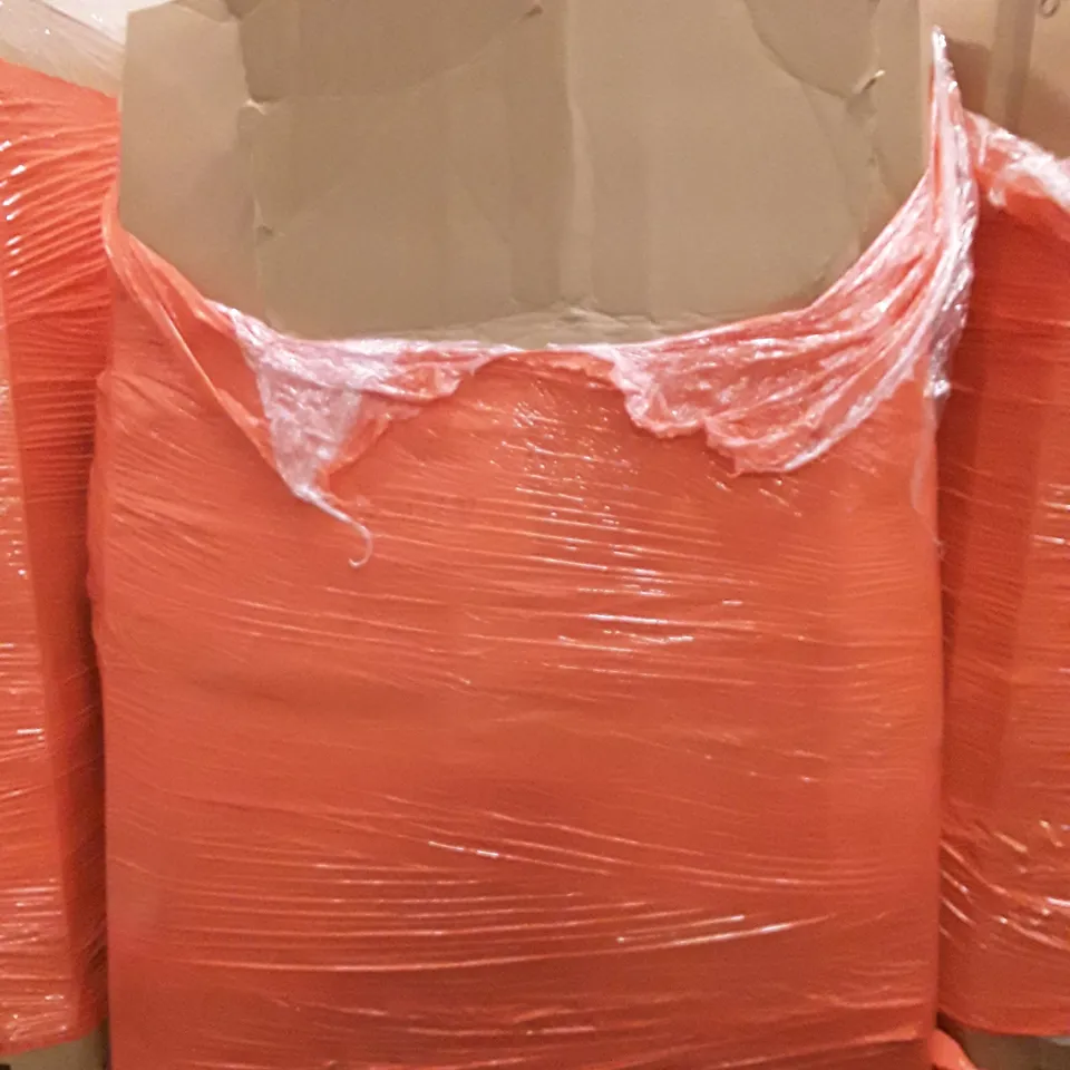 PALLET OF ASSORTED PRODUCTS INCLUDING OVERBED TABLE, WALK IN GREENHOUSE, TOILET SEAT, POP UP TENT, FLANNEL ELECTRIC BLANKET