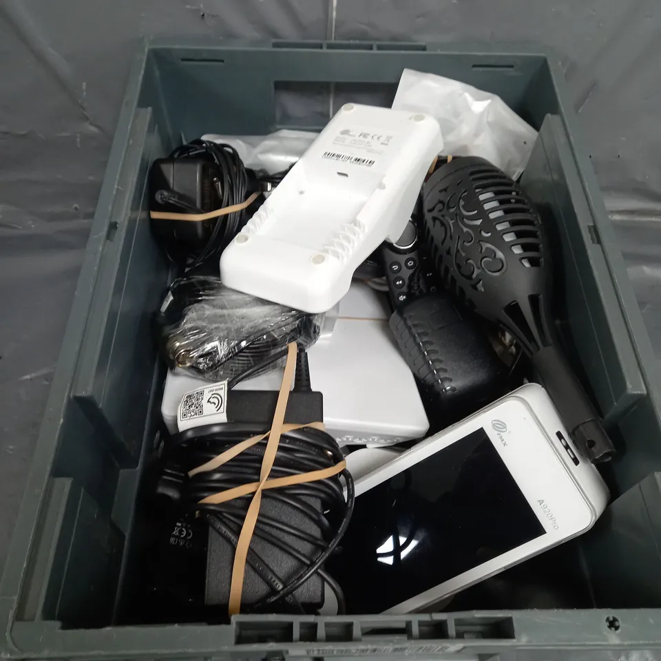 APPROXIMATELY 10 ASSORTED ELECTRICAL PRODUCTS TO INCLUDE USB CABLES , TV REMOTES , CARD PAYMENTS , ETC 