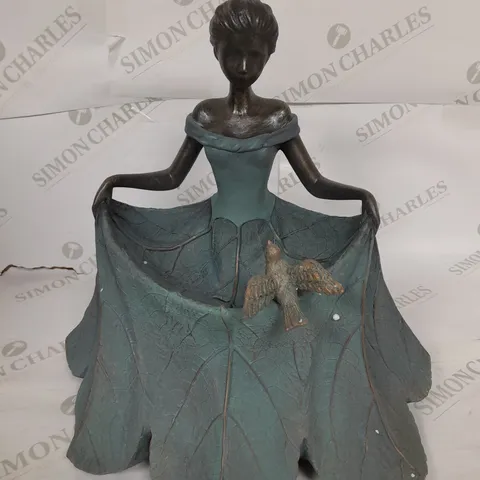 MY GARDEN STORIES STANDING LADY LEAF BIRD FEEDER - BRONZE/GREEN