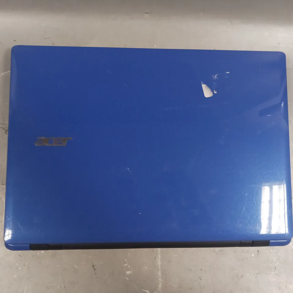 ACER ASPIRE E 14 LAPTOP IN BLUE