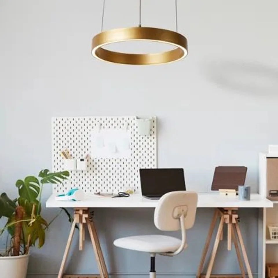 BOXED AVERY 1-LIGHT PENDANT (2 BOXES)