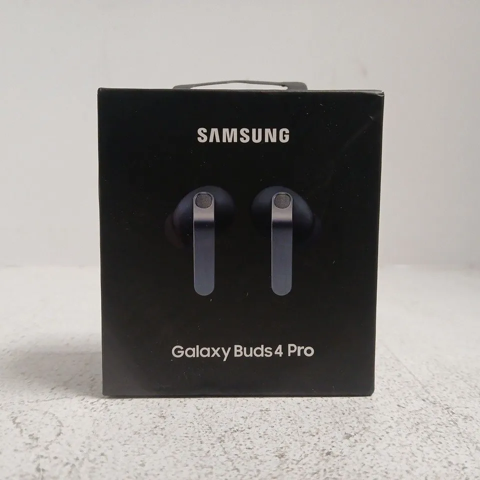 SAMSUNG GALAXY BUDS4 PRO – WIRELESS EARBUDS
