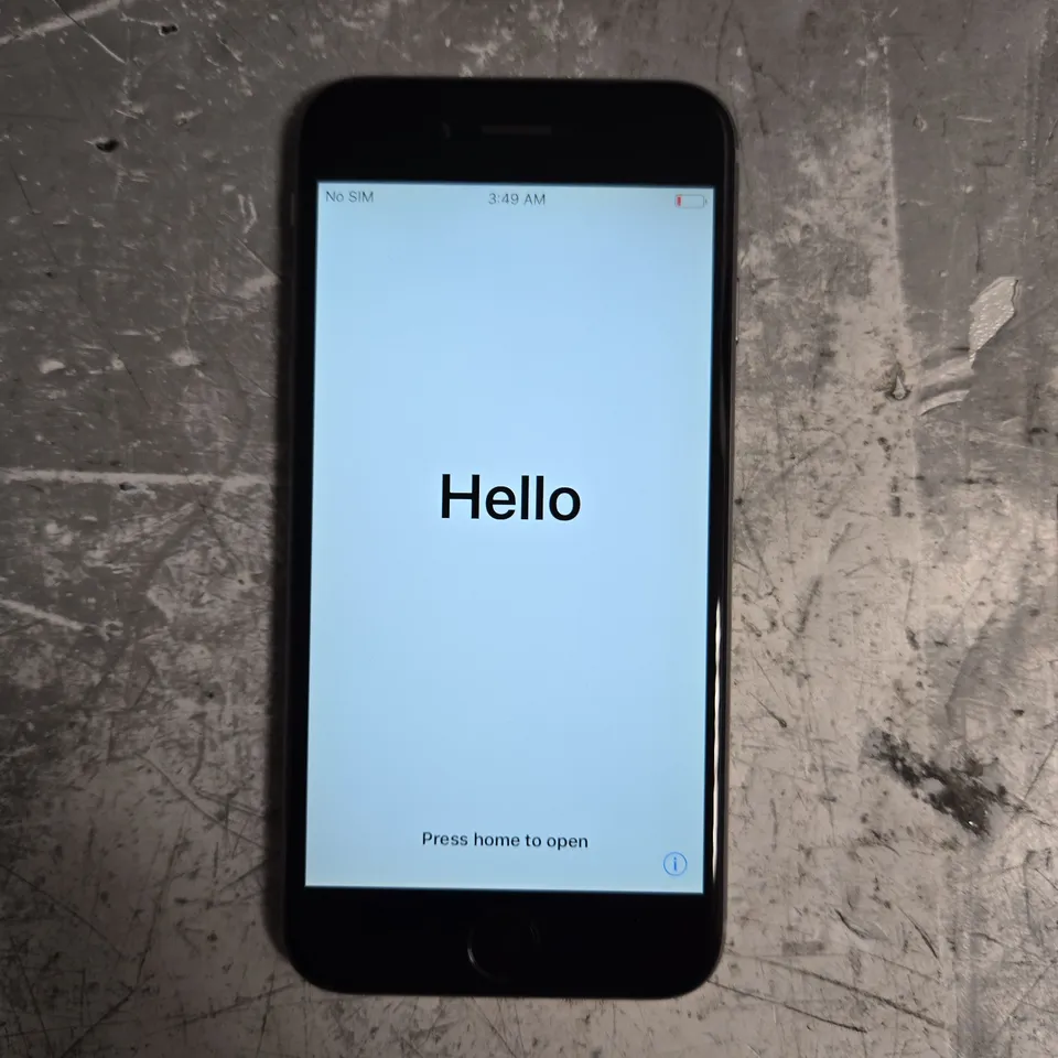 APPLE IPHONE 6 SMARTPHONE 