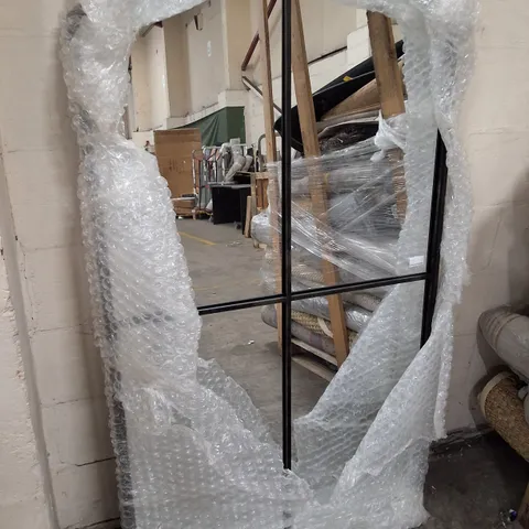 FRIDA WINDOW MIRROR BLACK FRAME 90×160×3CM