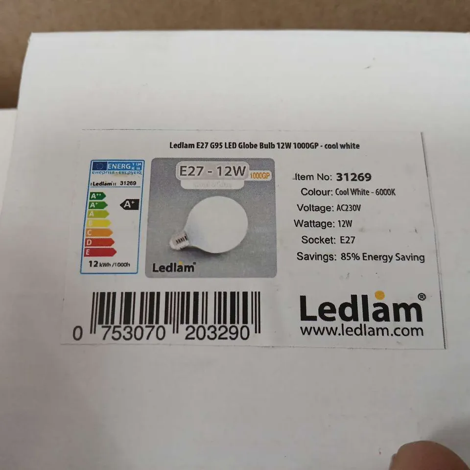 LOT OF 10 BOXED LEDLAM E27 LED GLOBE BULBS