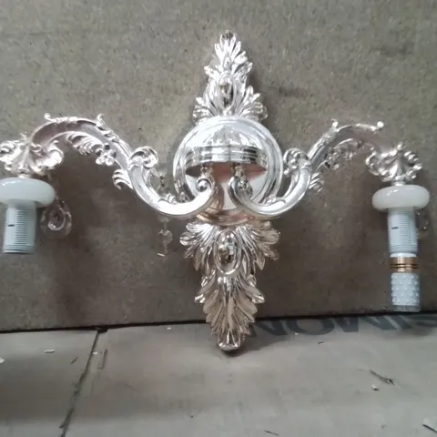 BOXED ZINC ALLOY CHANDELIER