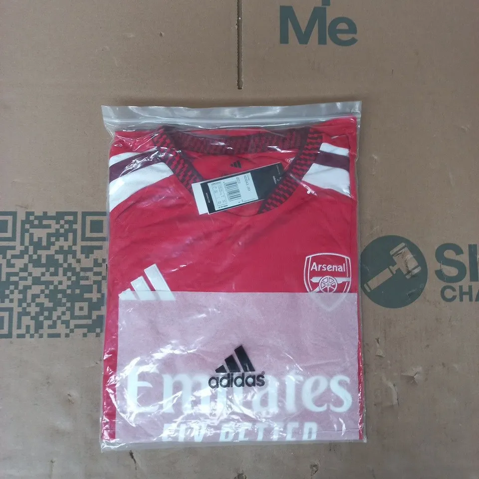 BAGGED ADIDAS ARSENAL FOOTBALL JERSEY IN RED SIZE 4XL