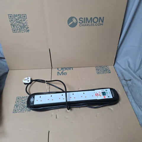 BOX OF APPROXIMATELY 12 ASSORTED ITEMS INCLUDING PREMIUM LINE EXTENSION LEAD , MARIGOLD EXTRA LIFE KITCHEN GLOVES AND DYNATRON COOLER 