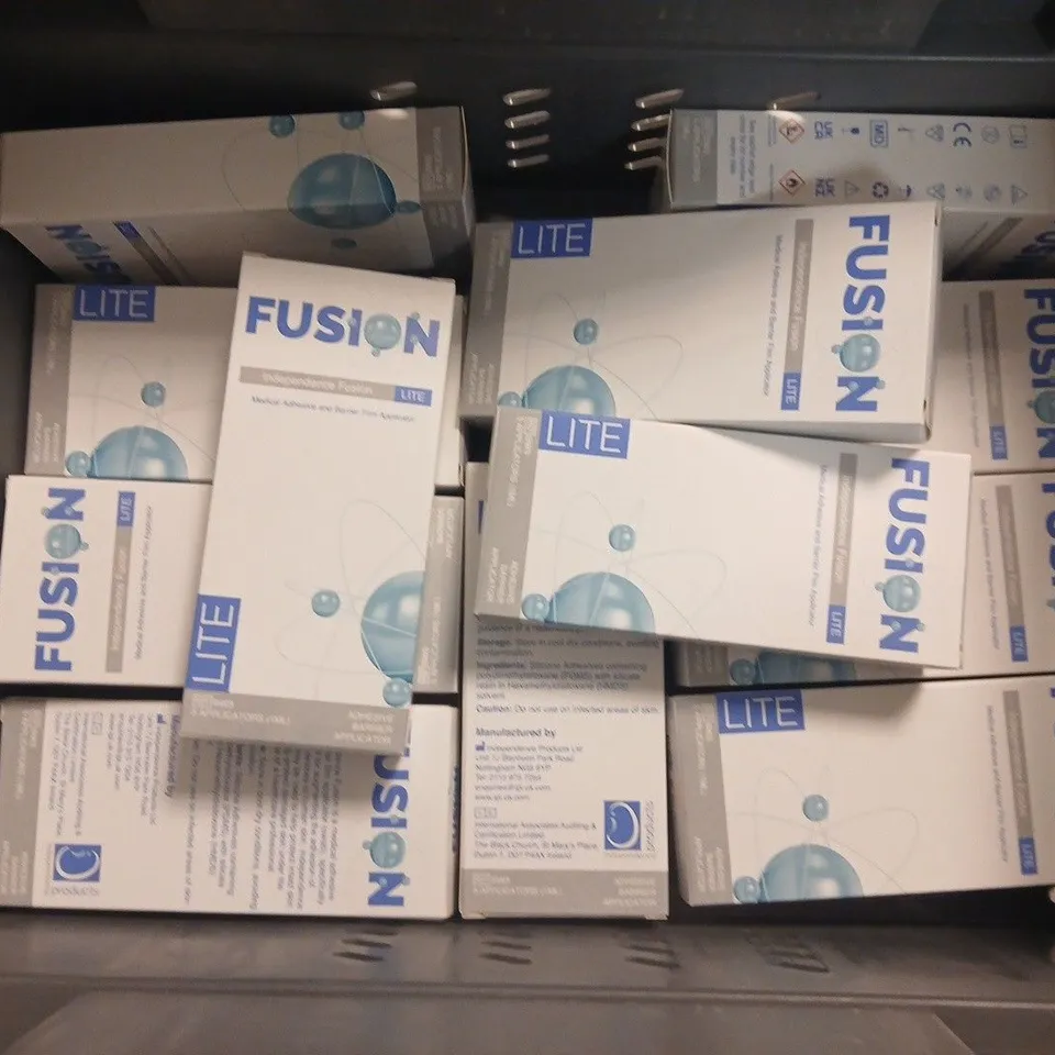 12 BOXED FUSION MEDICAL ADHESIVE & BARRIER FILM APPLICATORS (5 IN BOX)