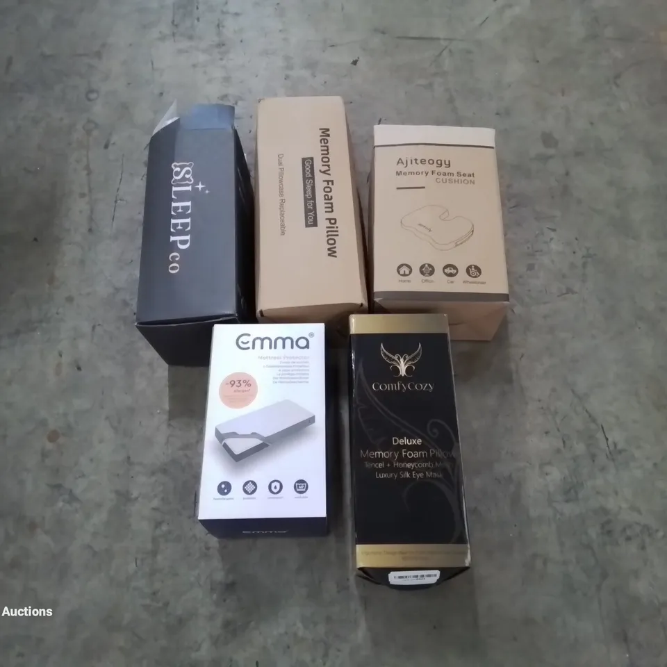 PALLET OF ASSORTED BEDROOM AND COMFORT BASED PRODUCTS TO INCLUDE; PILLOWS, SUPPORT SEAT CUSHIONS AND SIMILARLY RELATED GOODS