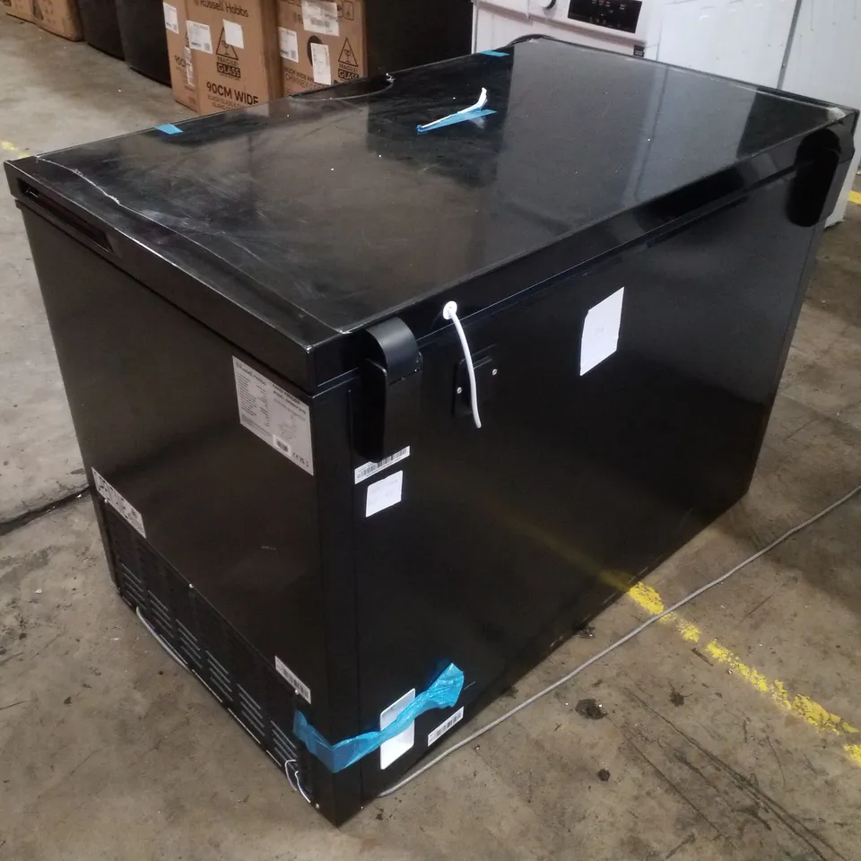 RUSSELL HOBBS RH300CF201B CHEST FREEZER - BLACK