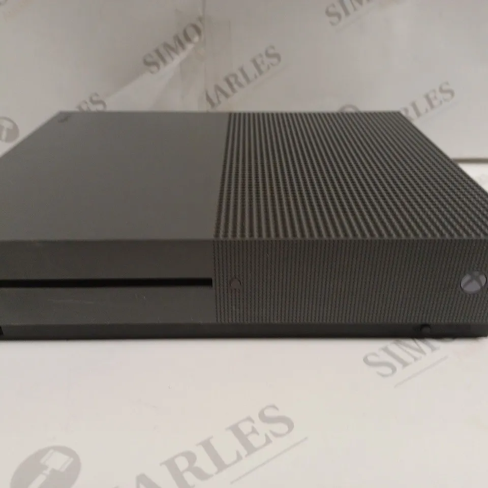 UNBOXED XBOX ONE S GAMES CONSOLE