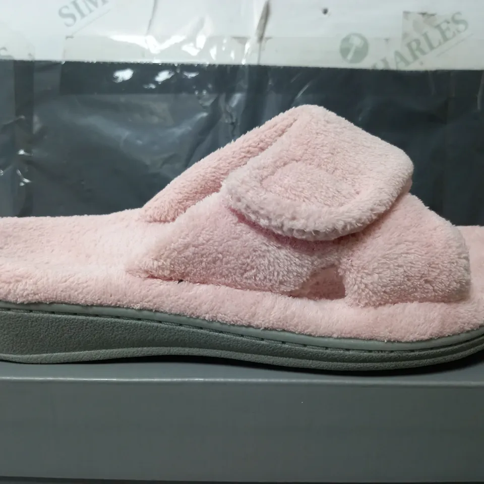 VIONIC INDULGE RELAX SLIPPERS IN PINK - UK 6