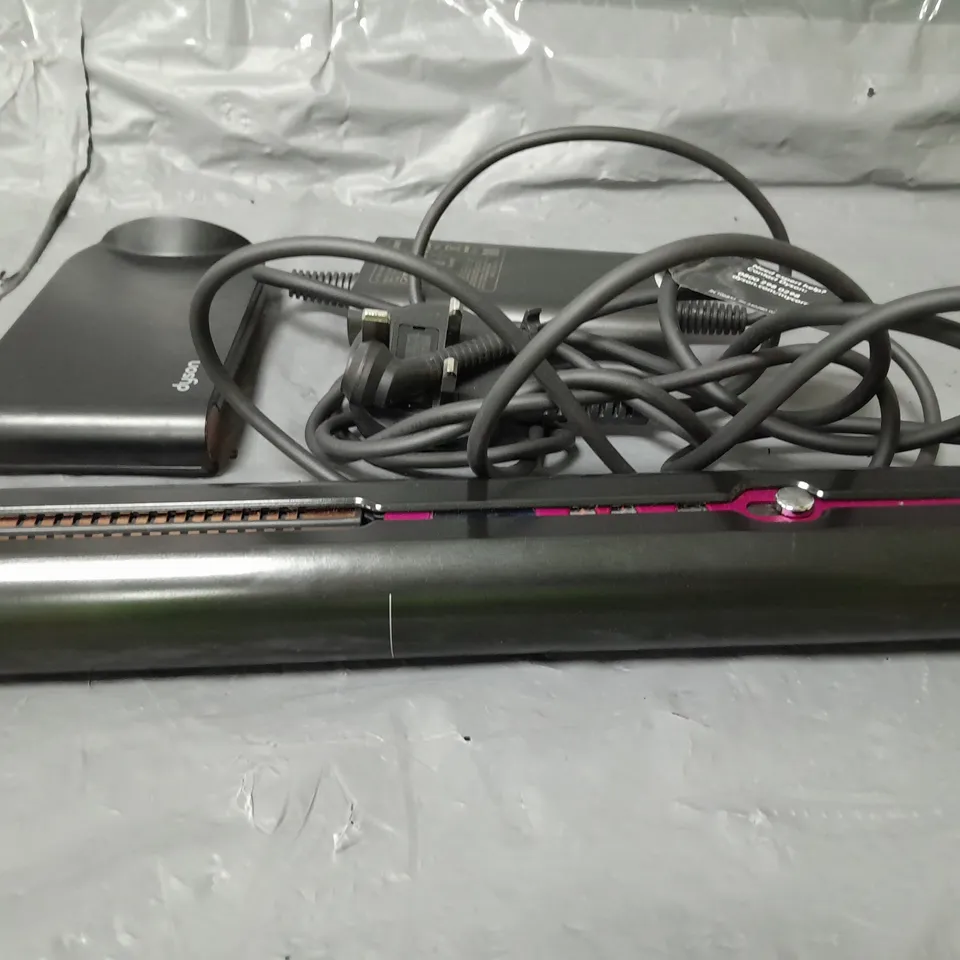 DYSON CORRALE™ CORDLESS HAIR STRAIGHTENER - BLACK NICKEL & FUCHSIA