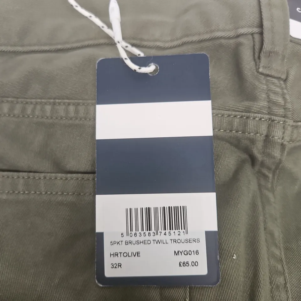 CREW CLOTHING COMPANY SLIM FIT BRUSHED TWILL TROUSERS – OLIVE, UK 32R