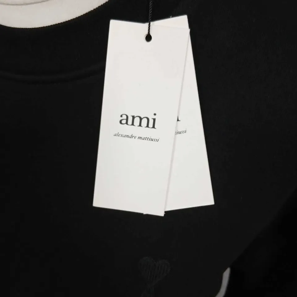 AMI ALEXANDRE MATTIUSSI PARIS BLACK SWEATSHIRT – WITH CHEST LOGO SIZE M