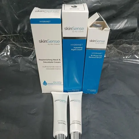 SKINSENSE FIVE PIECE HYDRATION HEROES COLLECTION