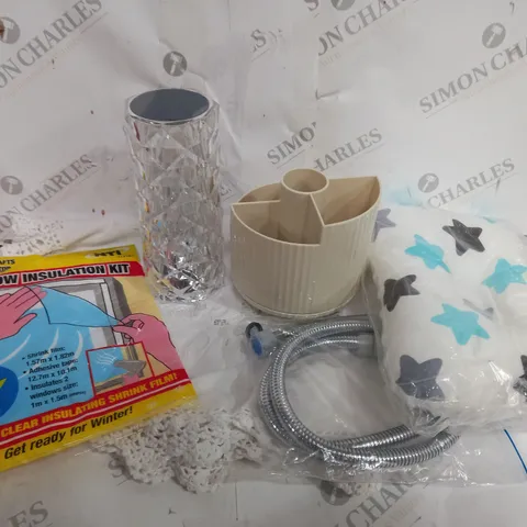 APPROXIMATELY 9 ASSORTED HOME ITEMS INCLUDING CREAM ROTATING MAKE UP HOLDER, BABY PILLOW