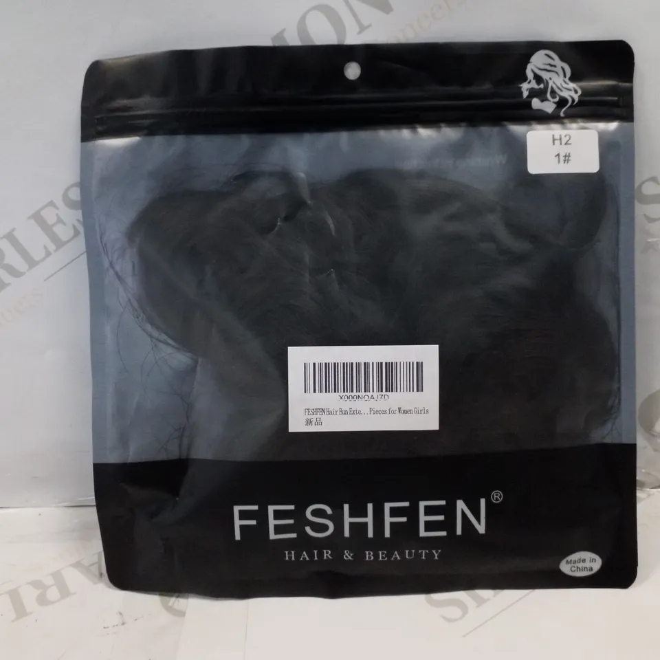 BOX CONTAINING 50 BLACK HAIR BUN EXTENSIONS - BLACK