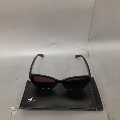 BOXED HUMMINGBIRD POLARISED CATEYE SUNGLASSES