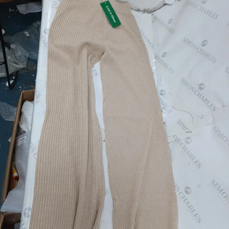 SHEIN EZWEAR FLARED PANTS 