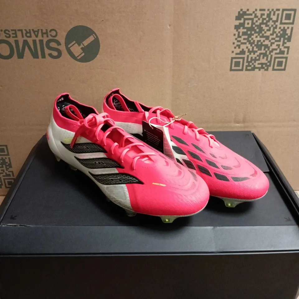 BOXED PAIR OF ADIDAS PREDATOR ELITE FT F FOOTBALL BOOTS - 10.5