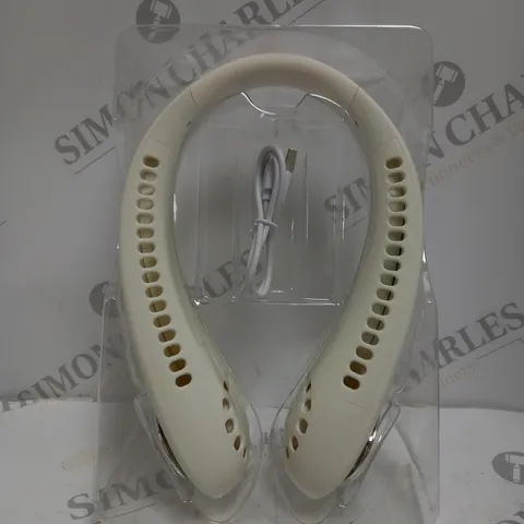 BOXED LEAFLESS HANGING NECK FAN 