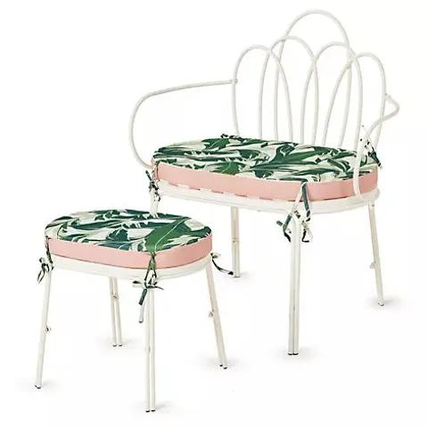 BOXED BUNDLEBERRY BY AMANDA HOLDEN STUDIO 70 INDOOR LOVESEAT