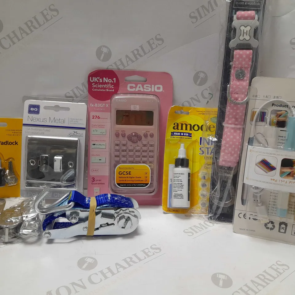 LOT OF APPROX 12 ASSORTED HOUSEHOLD ITEMS TO INCLUDE CASIO CALCULATOR, NEXUS METAL LIGHT SWITCH, ROLSON PADLOCK, ETC