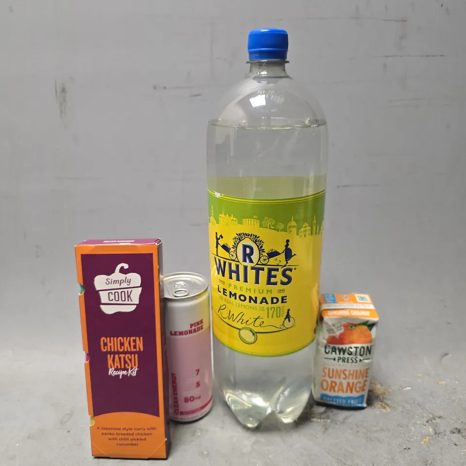 APPROXIMATELY 16 ASSORTED FOOD & DRINK ITEMS TO INCLUDE - R WHITE LEMONADE , SIMPLY COOK CHICKEN KATSU ETC