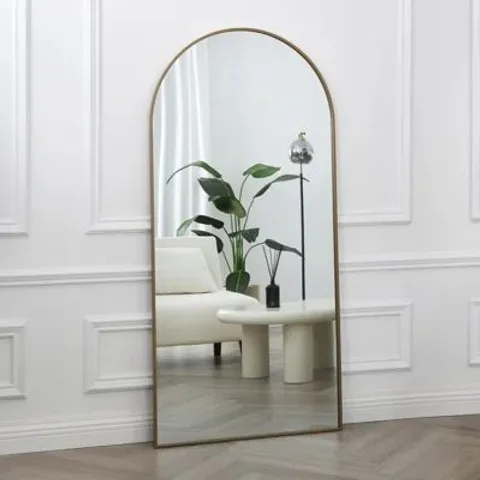 BOXED ARCH METAL FLOOR MIRROR 