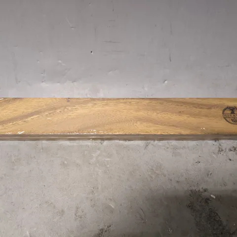 BOXED DEER & OAK WALNUT MAGNETIC KNIFE HOLDER 