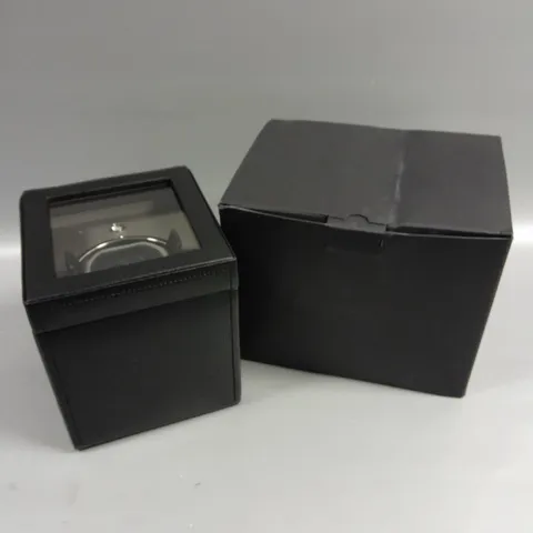 BOXED WOLF CUB WATCH WINDER