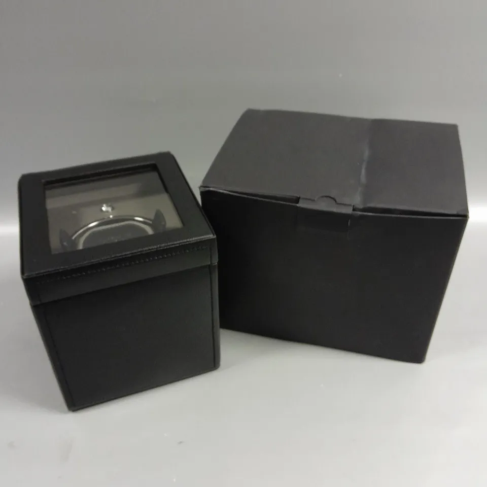BOXED WOLF CUB WATCH WINDER 