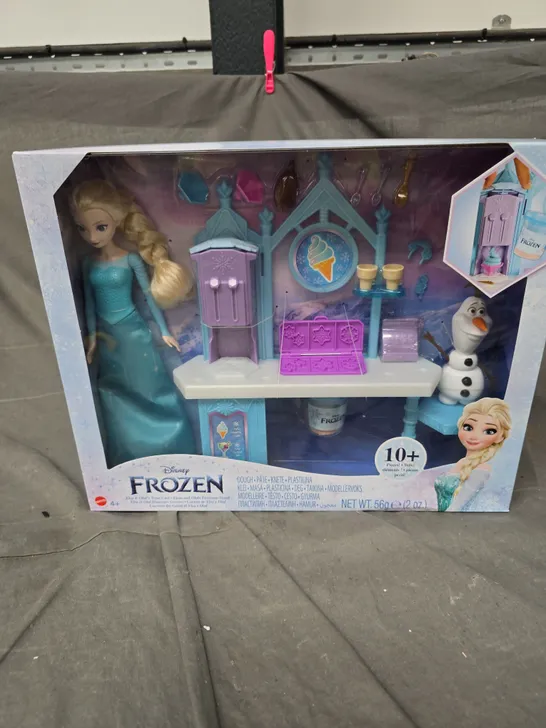 Lot 1157: BOXED DISNEY FROZEN ELSA & OLAF'S TREAT CART TOY - 5267154 ...